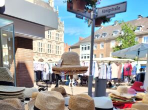 Large selection of hats 