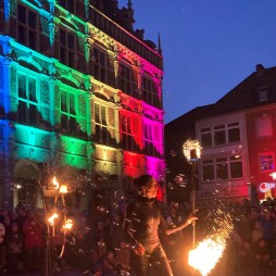 Feuershow am Lichtersonntag in Bocholt