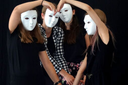 The Kulturrucksack offers workshops and programmes for creative young people The Kulturrucksack offers workshops and programmes for creative young people