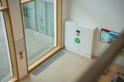 The document issue box is located in the foyer of Stadtsparkasse Bocholt on Neutorplatz The document issue box is located in the foyer of Stadtsparkasse Bocholt on Neutorplatz