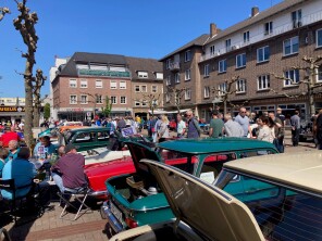 Photo_Oldtimertreffen_Gasthausplatz_Stadtmarketing