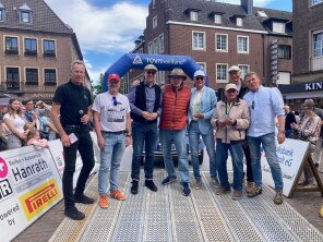 Photo_Oldtimer_meeting_award_city_marketing