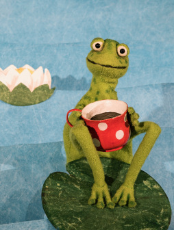  Photo puppet theatre - The most wonderful place in the world 