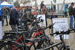  Die neuesten Modelle auf dem vielfältigen Radsektor können auf der Messe \