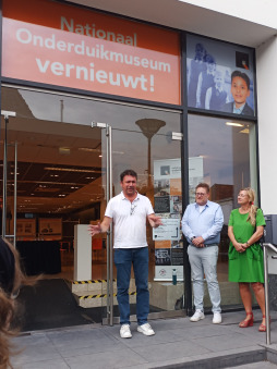Mayor Christian Mangen delivering his welcoming address at the Poetry Machine event