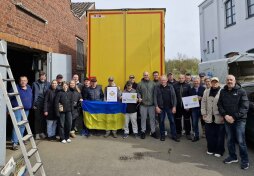 Volunteers from the association 'Helfende Hände St. Josef Bocholt e. V.' are involved in the humanitarian aid transport to Verkhniodniprovsk Volunteers from the association 'Helfende Hände St. Josef Bocholt e. V.' are involved in the humanitarian aid transport to Verkhniodniprovsk