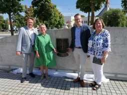  Bocholt delegation in Akmene (Lithuania), from left to right: Jan-Bernd Lepping (Headmaster of Euregio-Gymnasium), Gudrun Koppers (Deputy Mayor), Fabia Bengfort (City Councillor) and Petra Taubach (European Affairs Officer of the City of Bocholt). 