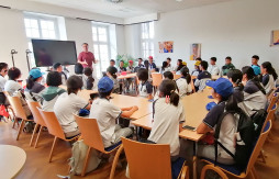 Visit by a group of students from Wuxi A group of students from the vocational schools for mechatronics, mechanical engineering and automotive engineering from Bocholt's twin city of Wuxi visited Bocholt from 2 to 4 November 2025.