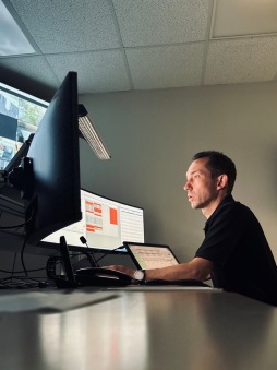  Dispatcher Operations Centre 