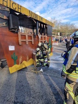  Carnival float fire 