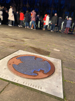 Angel of Cultures Benölkenplatz The ground intarsia \