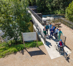 Rothe Spieker\ From now on, the weir \