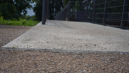 Rothe Spieker\ Flat approach ramps make crossing very easy.