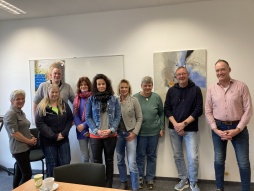  Representatives of the Bocholt Animal Welfare Association, the Bocholt Cat Aid, the Bocholt Animal Emergency Call Centre and the city of Bocholt remind us of the cat protection ordinance 
