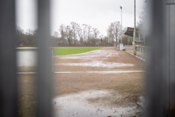  The city of Bocholt has announced that the municipal pitches are closed due to the weather. 