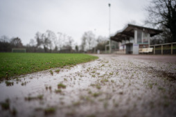  The city of Bocholt has announced that the municipal pitches are closed due to the weather. 