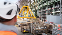  The crane was assembled this week from parts weighing several tonnes. 