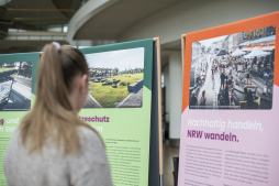 Wanderausstellung 'Klima im Wandel' Die Wanderausstellung war auch bereits im Düsseldorfer Landtag zu Gast.
