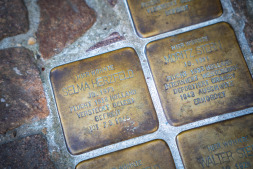  An vielen Orten in Bocholt sind die Stolpersteine zu finden 