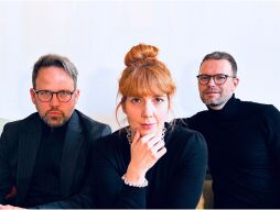  Die Einkreisung - Christoph Tiemann, Sarah Giese und Johannes Kraas 