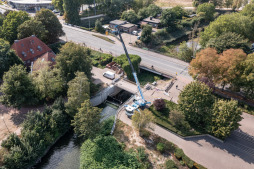 Das Stauwehr an der Königsmühle hat eine neue Klappe Das Stauwehr an der Königsmühle hat eine neue Klappe