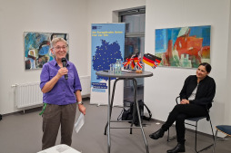 Stellvertretende Bürgermeisterin Gudrun Koppers und Referentin Dr. Birgit Bujard Am 1. Oktober 2026 fand die Veranstaltung '80 Jahre Freundschaft NRW - Großbritannien im 10. BREXIT-Jahr' statt