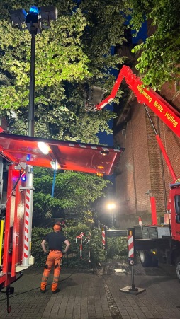  Feuerwehr und ESB zusammen an der Einsatzstelle 