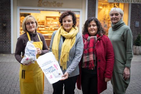 Brötchentüte gegen Gewalt an Frauen