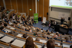 Los geht's mit einer Auftaktveranstaltung im Hörsaal 1 der Westfälischen Hochschule Los geht's mit einer Auftaktveranstaltung im Hörsaal 1 der Westfälischen Hochschule