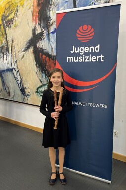Jugend musiziert 1/24 4 Matilda Varone holte sich den zweiten Platz in der Kategorie \