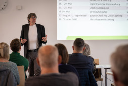 Richard Förg erklärt, wie das Projekt \ Richard Förg von der Stadt Bocholt erklärt, wie das Projekt \