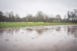  Die städtischen Rasenplätze sind wetterbedingt gesperrt, teilt die Stadt Bocholt mit. 