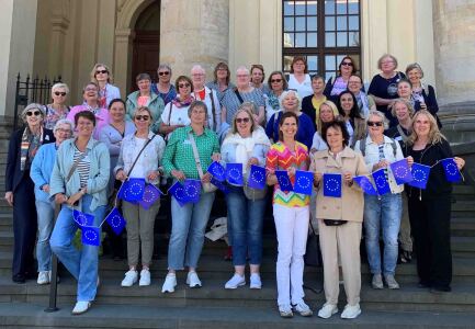 De groep van het Women's Education Seminar 2025