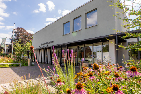 Gemeentehuis aan de Hofstraat 8 in Aalten (NL)