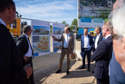 7Höfe Start bouw 3 Volgens de plannen van de investeerder zouden de eerste huurders er al in 2025 kunnen intrekken.