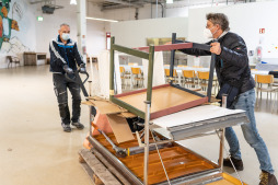 Opvangcentrum opgezet in Werther Straße 3 De accommodatie voor oorlogsvluchtelingen uit Oekraïne aan de Werther Straße 3 wordt momenteel klaargemaakt voor bewoning door medewerkers van Ewibo en ingehuurde dienstverleners.
