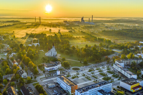 Foto Akmene - Zonsondergang van Akmene Copyright A. Vasiliunas