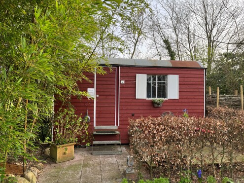 Buitenkant van de bouwkeet Buitenkant van de bouwkeet
