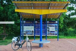 Infodach mit Rad Infodach mit Rad