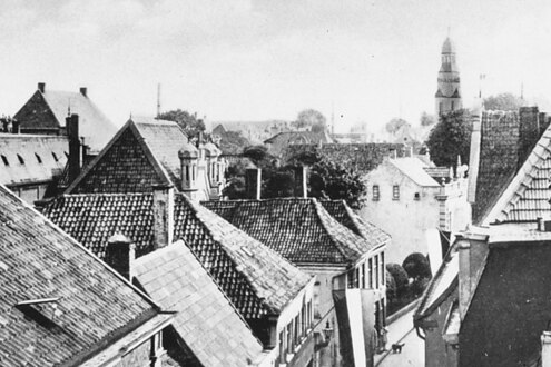 Einzig erhaltene Ansicht der Bocholter Synagoge, Stadtarchiv Bocholt, Blick aus der heutigen Ravardistraße in Richtung Europaplatz